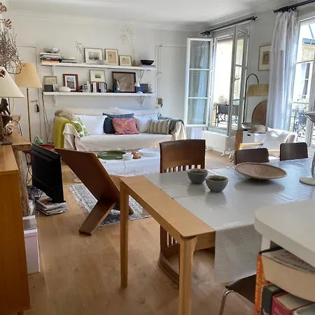 Apartamento à Deux Pas Du Canal Saint Martin